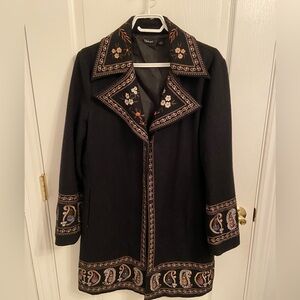 Beautiful jacket with embroidered details